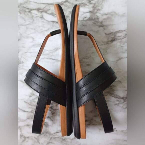 NIB B.O.C. Born Concept Keegan Black Thong Sandals Size 9M - Picture 7 of 13